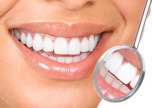 嘴里能装的假牙有多少种？