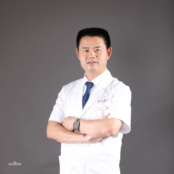 中国顶级权威鼻修复专家推荐：杭州李保锴鼻修复技术怎么样？效果好不好？