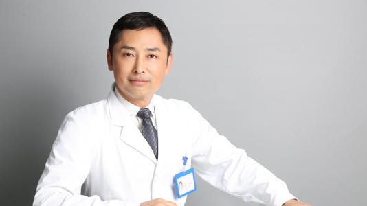 中国最好的顶级知名异体骨肋软骨隆鼻专家：王军（案例简介预约价格）怎么样？