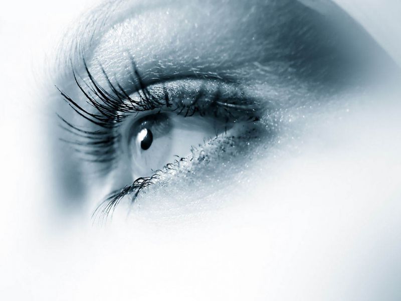 眼部整形手术（双眼皮手术）的术前须知和术后注意事项有哪些？