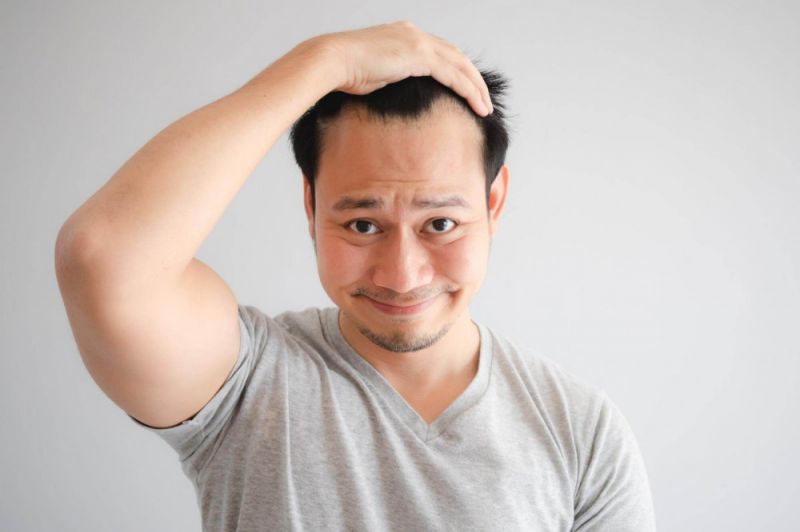 发量变得稀疏是怎么回事？脱发有哪些情况？