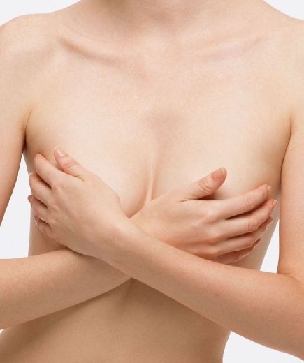 做过隆胸手术荚膜挛缩可以再填充自体脂肪或玻尿酸丰胸吗？
