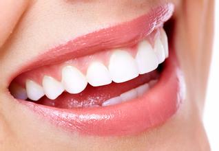 整形医院常用的几款美白牙齿的方法